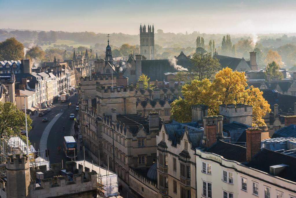 Modern 2-Bed Apartment With Balcony, Close To Oxford City Centre With Free Parking Esterno foto