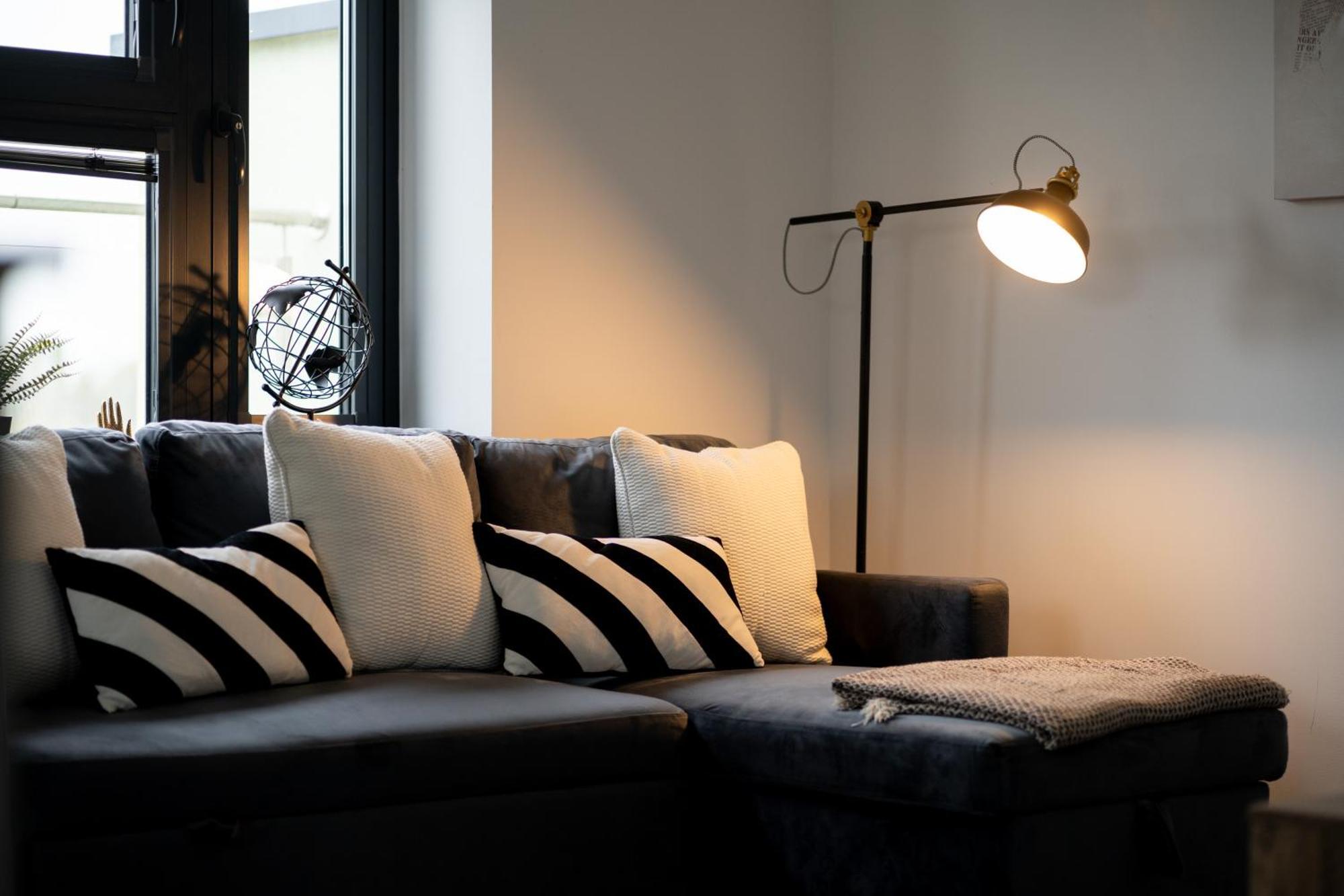 Modern 2-Bed Apartment With Balcony, Close To Oxford City Centre With Free Parking Esterno foto