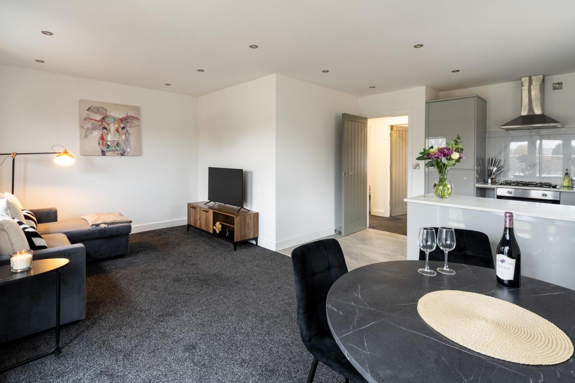 Modern 2-Bed Apartment With Balcony, Close To Oxford City Centre With Free Parking Esterno foto